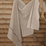 Lina dvielis 80x150cm ar tautisku lentu (sūnu pelēkzaļa) abās dvieļa malās thumbnail 3