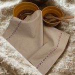 Lina dvielis 45x70cm ar bordobaltu tautisku lentu thumbnail 3