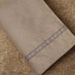 Lina dvielis 45x70cm ar pelēkbaltu tautisku lentu thumbnail 3