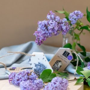 AROMĀTISKAIS VASKS AR LAVANDAS AROMĀTU