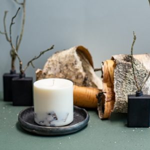 SOJAS VASKA SVECE (XL) AR BĒRZA AROMĀTU